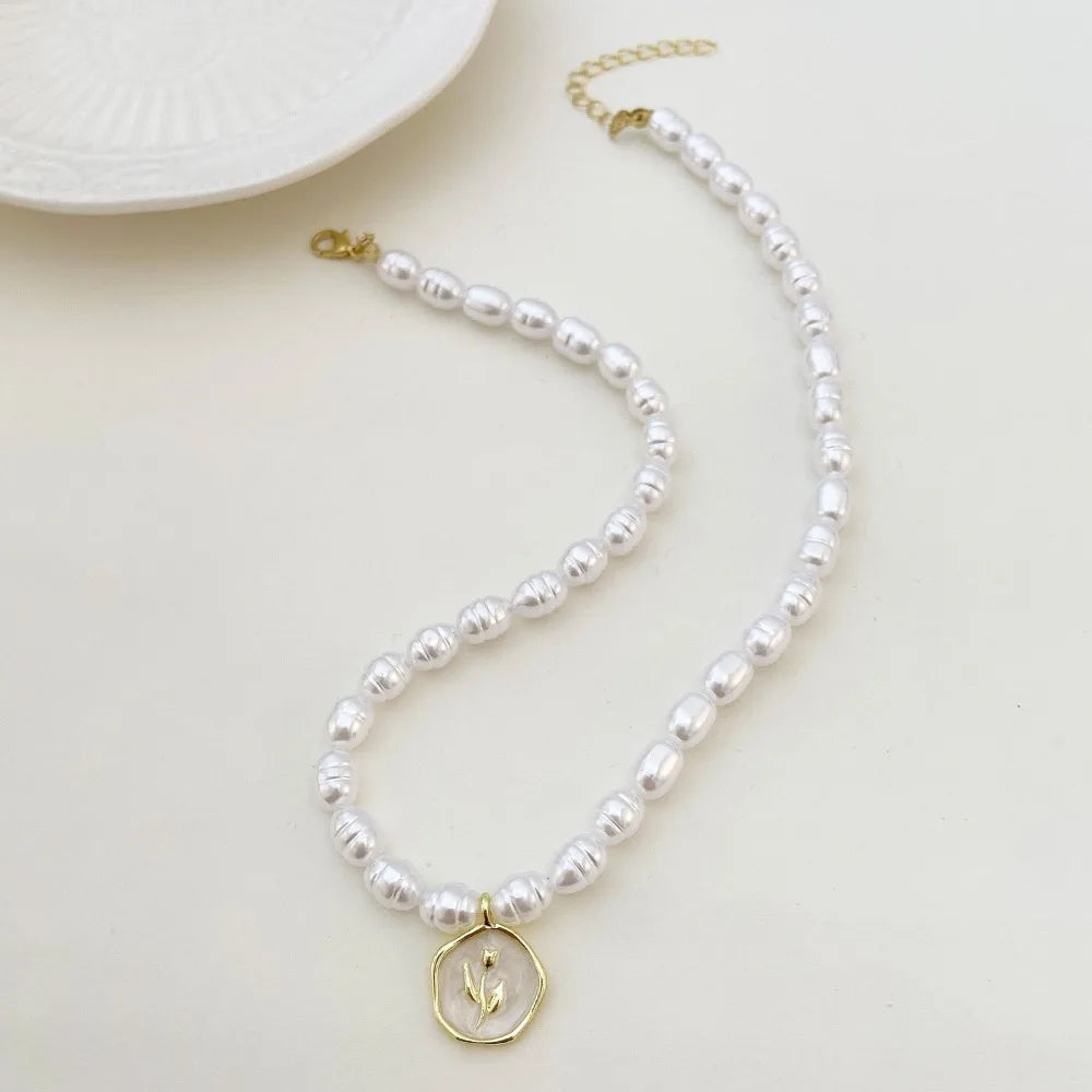 Golden Pearl Medallion Necklace – Elegant Alloy & Pearl Pendant Choker for Women - Aurora Adorn