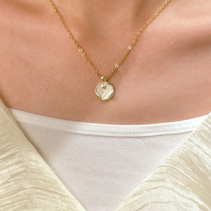 Golden Pearl Medallion Necklace – Elegant Alloy & Pearl Pendant Choker for Women - Aurora Adorn