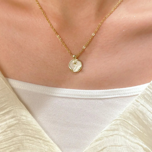 Golden Pearl Medallion Necklace – Elegant Alloy & Pearl Pendant Choker for Women - Aurora Adorn
