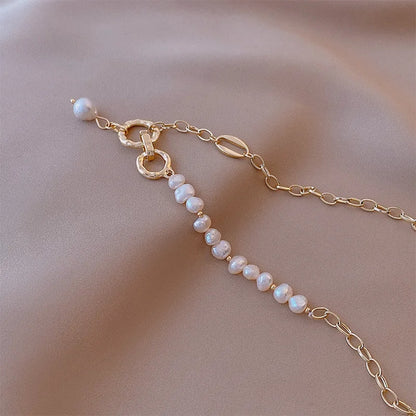 Gold Chain & Pearl Pendant Necklace - Aurora Adorn